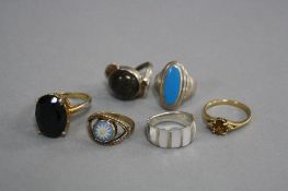 SIX MIXED SILVER RINGS (6)