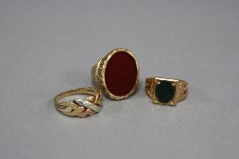 A COLLECTION OF GENTLEMANS RINGS, to include a 9ct gold three colour gold puzzle ring, ring size