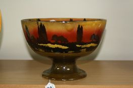 A ROYAL DOULTON SERIES WARE FOOTED BOWL, No.3416, diameter approximately 23.5cm, height