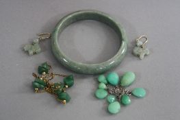 A PAIR OF14CT JADE EARRING, etc