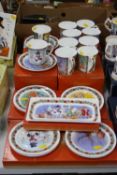 BOXED AYNSLEY CHRISTMAS GIFT SETS, to include mugs, plates etc