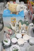 PORTMEIRION MARKET PLACE TEAPOT, and assorted other 'Botanical Garden' pieces and Border Fine Arts