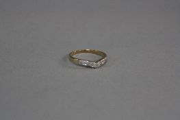 A 9CT DIAMOND CLUSTER WISHBONE RING, ring size M