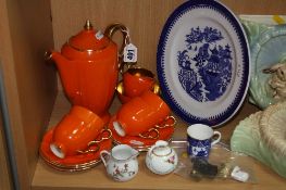 FIELDINGS CROWN DEVON DECO STYLE PART COFFEE SET, orange and gilt design (13), thimbles (to
