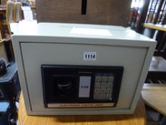 AN ELECTRONIC DIGITAL SAFE
