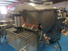 1 x All s/s Butcher Boy BM500 paddle mixer. 500L capacity. Forward and reverse mixing. Pneumatic