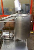 1 x All s/s batter mixer complete with Silverson type mixer and product transfer pump. Lift out