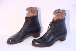 An enamelled rectangular sign “WILLS’S STAR CIGARETTES”, 36” x 18”.