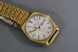 A GENTS OMEGA AUTOMATIC GENEVE DAY DATE WRISTWATCH, calibre 1022,case number 1660120, marked on