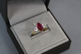 A 14CT DRESS RING, ring size I1/2