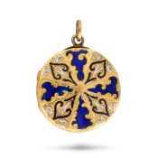 NO RESERVE - AN ANTIQUE VICTORIAN ENAMEL LOCKET PENDANT in yellow gold, the circular hinged locket