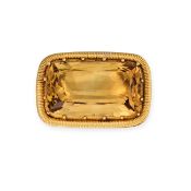NO RESERVE - AN ANTIQUE GEORGIAN CITRINE BROOCH, EARLY 20TH CENTURY in yellow gold, set with a