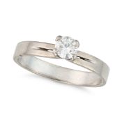 NO RESERVE - A SOLITAIRE DIAMOND RING set with a round brilliant cut diamond of approximately 0.33